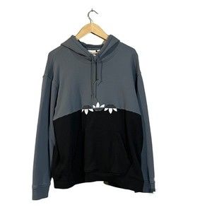 Adidas sliced trefoil hoodie with kangaroo pocket. Black and Gray. Men’s size L